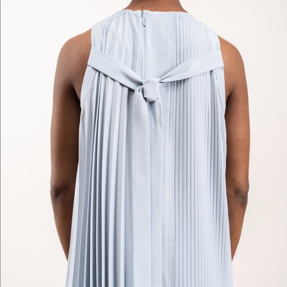 NWT Tibi Edith Pleated Sleeveless Dress, Pebble Gray, size 4 - Picture 6 of 6